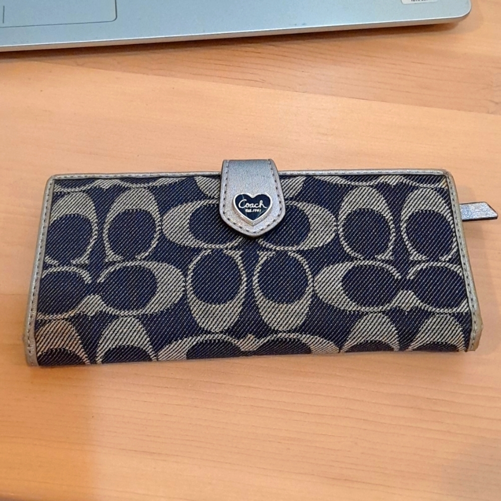 Coach snap wallet